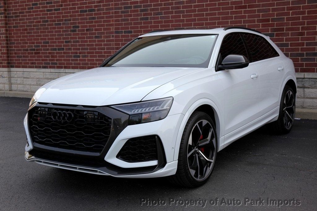2020 Audi RS Q8 photo 19