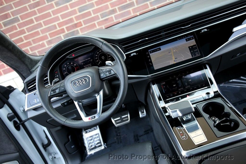 2020 Audi RS Q8 photo 42