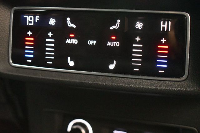 2020 Audi RS Q8 4.0 TFSI quattro - 22944761 - 44