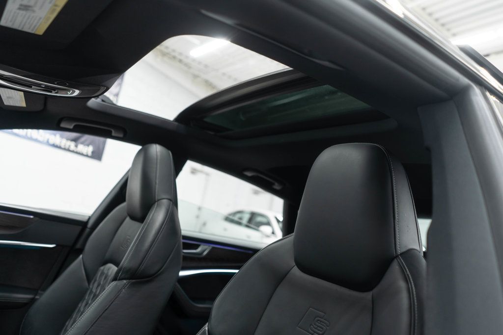 2020 Audi S7 Prestige photo 11
