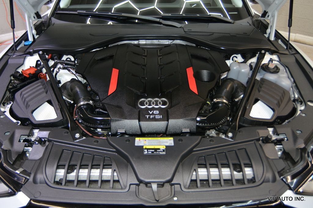 2020 Audi S8 4.0 TFSI - 22950750 - 32