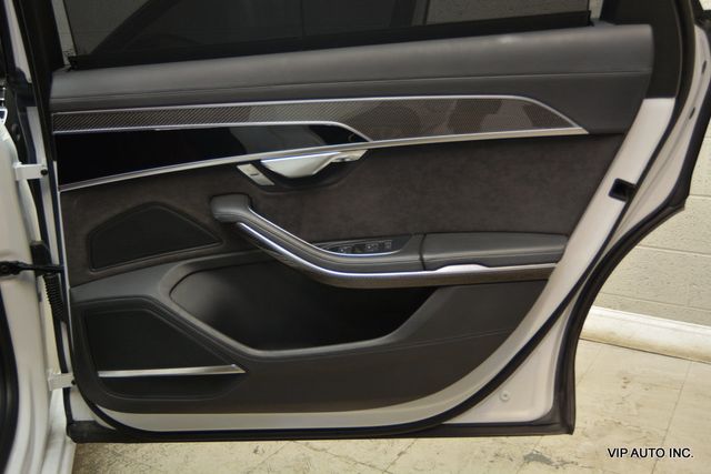 2020 Audi S8 4.0 TFSI - 23034765 - 9