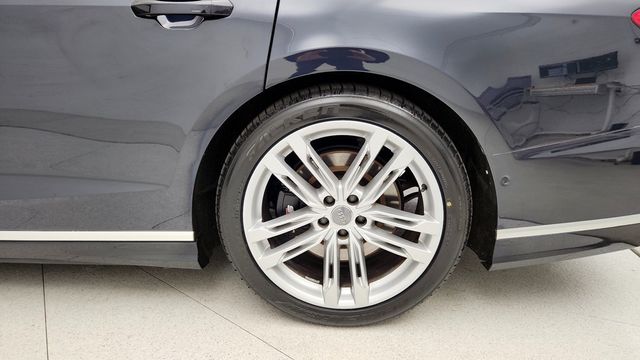 2020 Audi S8 4.0 TFSI - 22949912 - 24