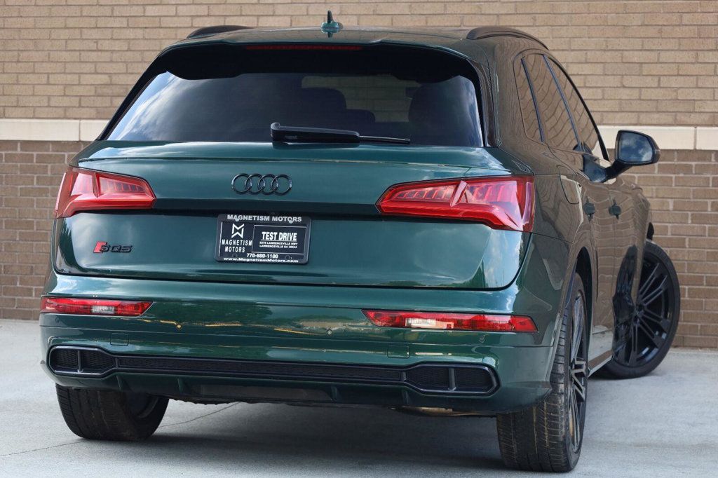 Audi SQ5 photo 11