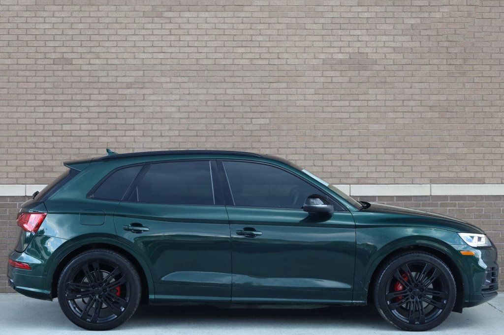 Audi SQ5 photo 3