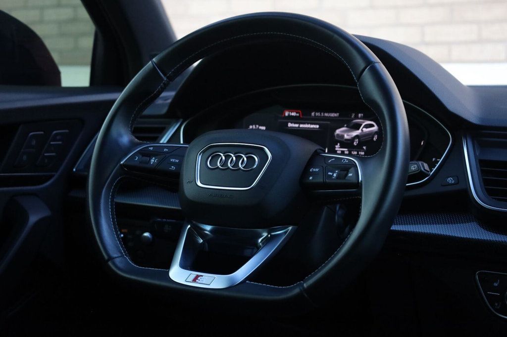 Audi SQ5 photo 33