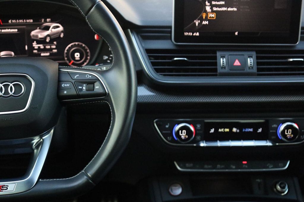 Audi SQ5 photo 36