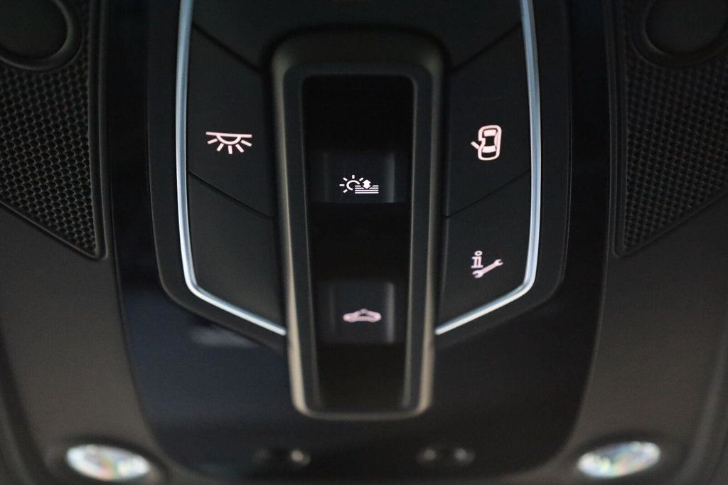 Audi SQ5 photo 39