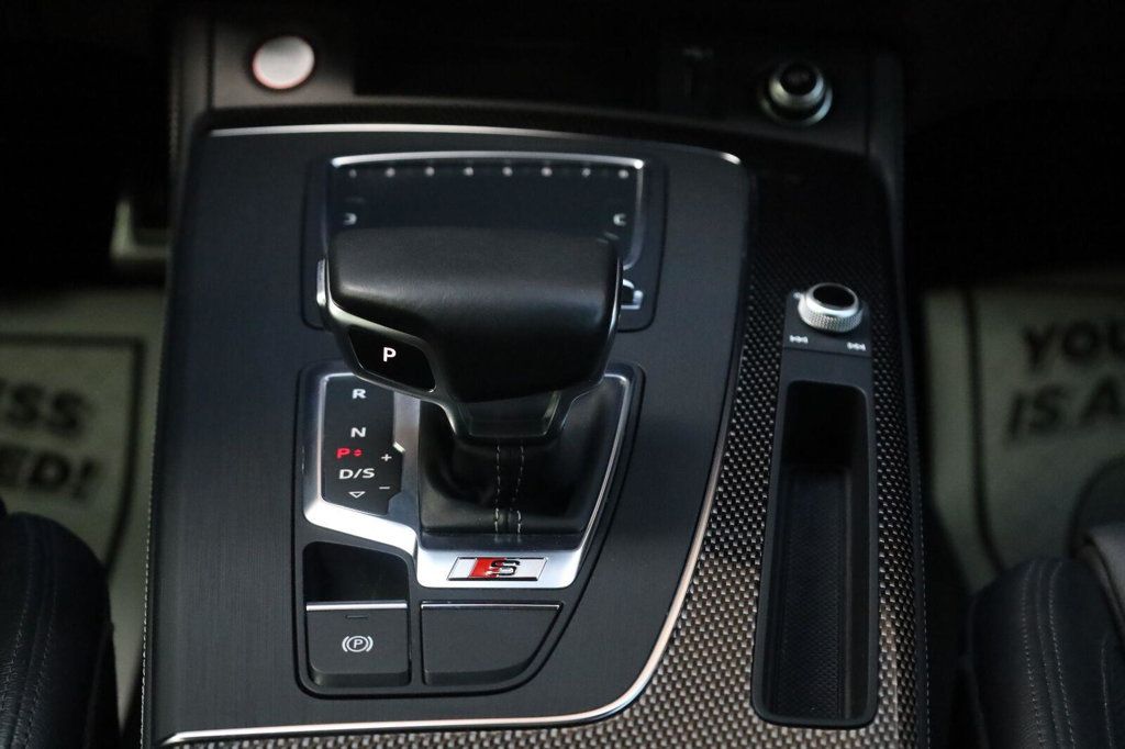 Audi SQ5 photo 40