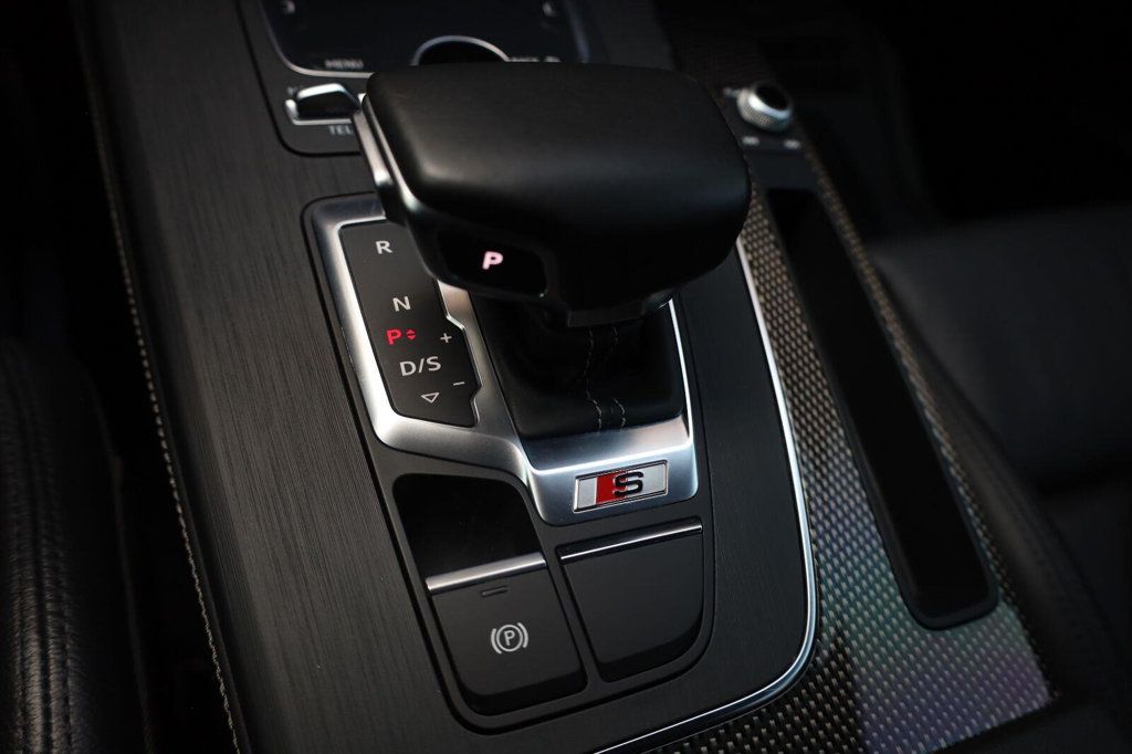 Audi SQ5 photo 55