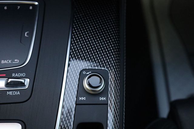 2020 Audi SQ5 Prestige - 23097613 - 55