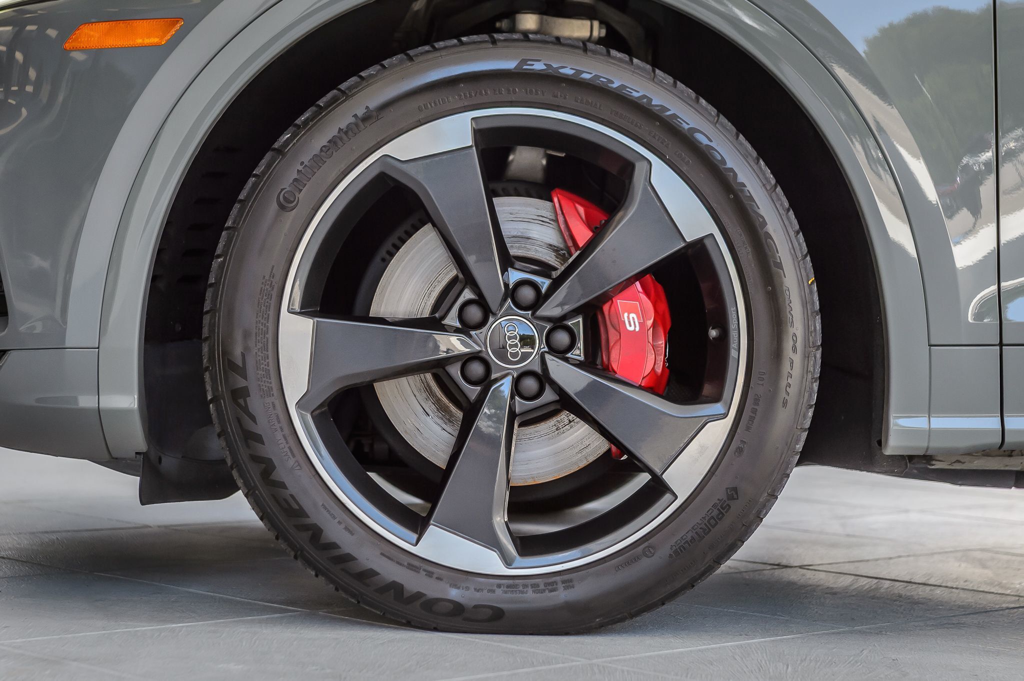 2020 Audi SQ5 Premium Plus photo 13