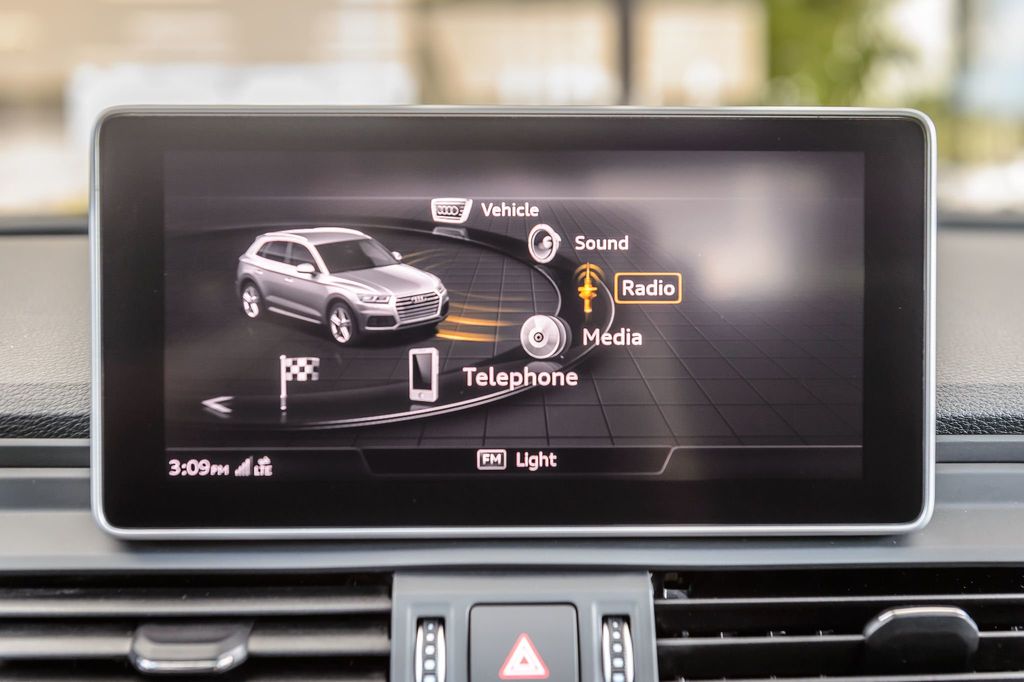 2020 Audi SQ5 SQ5 PREMIUM PLUS - QUANTUM GRAY - NAV - PANO ROOF - BACKUP CAM - 22900805 - 18