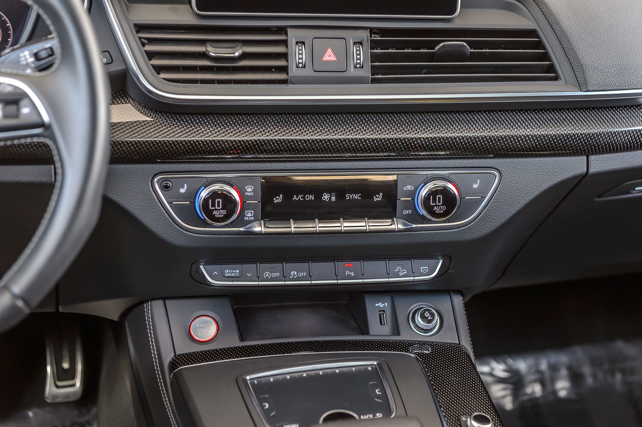 2020 Audi SQ5 Premium Plus photo 32