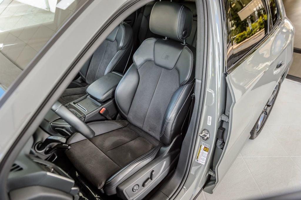 2020 Audi SQ5 SQ5 PREMIUM PLUS - QUANTUM GRAY - NAV - PANO ROOF - BACKUP CAM - 22900805 - 37