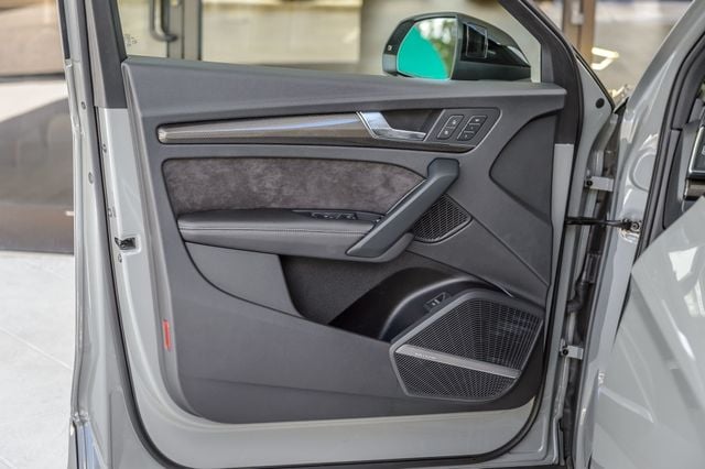 2020 Audi SQ5 SQ5 PREMIUM PLUS - QUANTUM GRAY - NAV - PANO ROOF - BACKUP CAM - 22900805 - 46