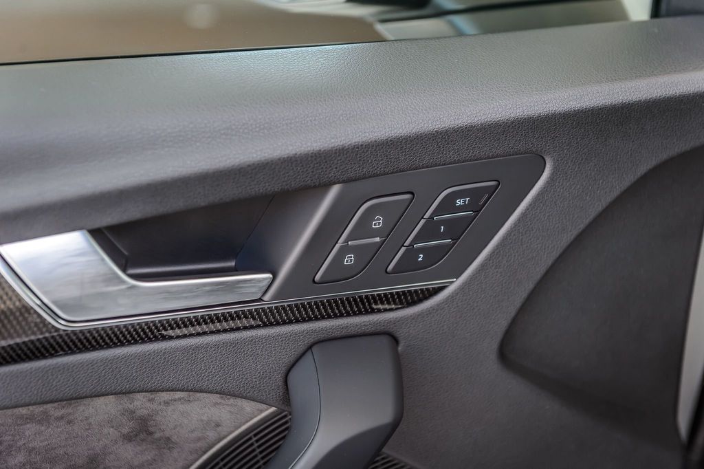 2020 Audi SQ5 SQ5 PREMIUM PLUS - QUANTUM GRAY - NAV - PANO ROOF - BACKUP CAM - 22900805 - 48