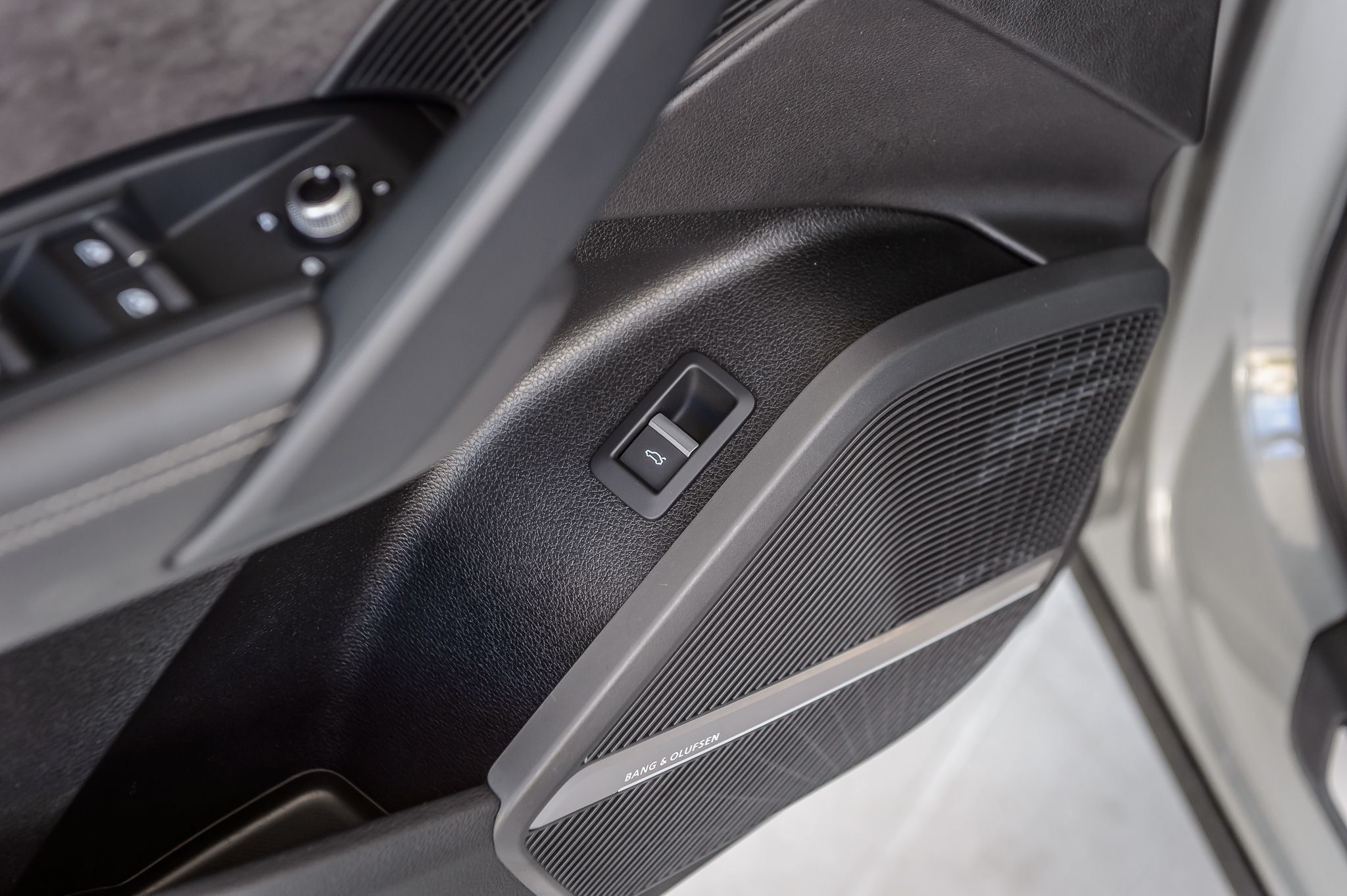 2020 Audi SQ5 Premium Plus photo 48
