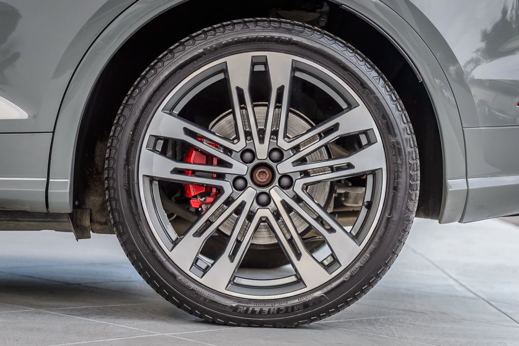 2020 Audi SQ5 SQ5 PREMIUM PLUS - QUANTUM GRAY ON RED LEATHER - NAV - PANO ROOF - 22908649 - 13