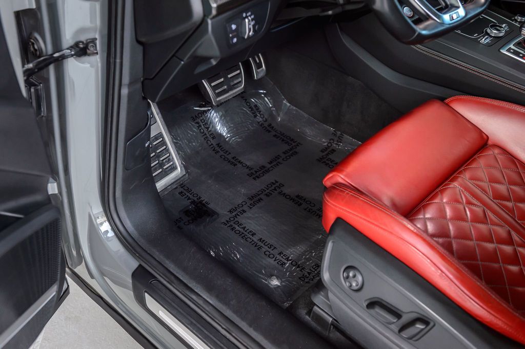 2020 Audi SQ5 SQ5 PREMIUM PLUS - QUANTUM GRAY ON RED LEATHER - NAV - PANO ROOF - 22908649 - 39