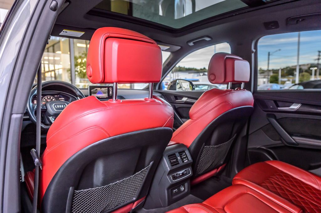 2020 Audi SQ5 SQ5 PREMIUM PLUS - QUANTUM GRAY ON RED LEATHER - NAV - PANO ROOF - 22908649 - 40