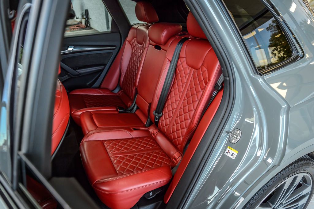 2020 Audi SQ5 SQ5 PREMIUM PLUS - QUANTUM GRAY ON RED LEATHER - NAV - PANO ROOF - 22908649 - 41