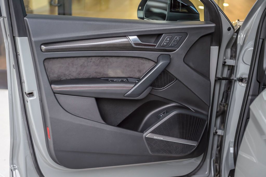 2020 Audi SQ5 SQ5 PREMIUM PLUS - QUANTUM GRAY ON RED LEATHER - NAV - PANO ROOF - 22908649 - 46