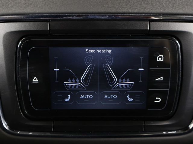 2020 Bentley Bentayga Hybrid AWD - 23055378 - 45