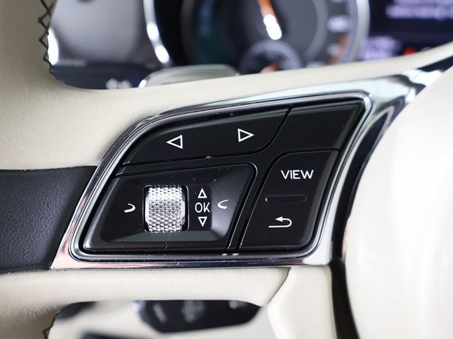 2020 Bentley Bentayga Hybrid AWD - 23055378 - 52