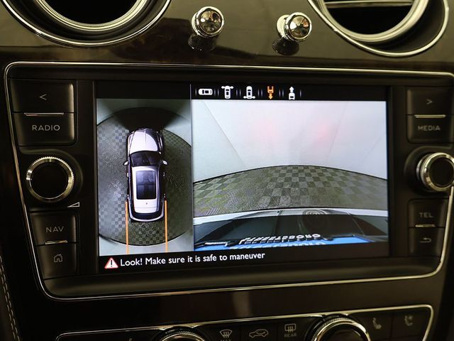 2020 Bentley Bentayga Hybrid AWD - 23055378 - 58