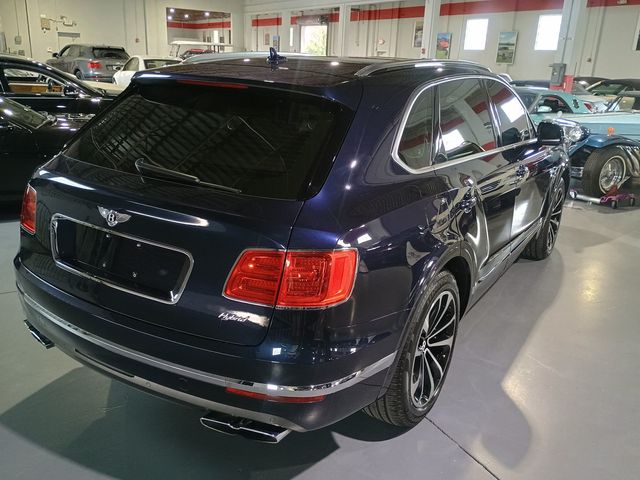 2020 Bentley Bentayga Hybrid AWD - 22940867 - 4