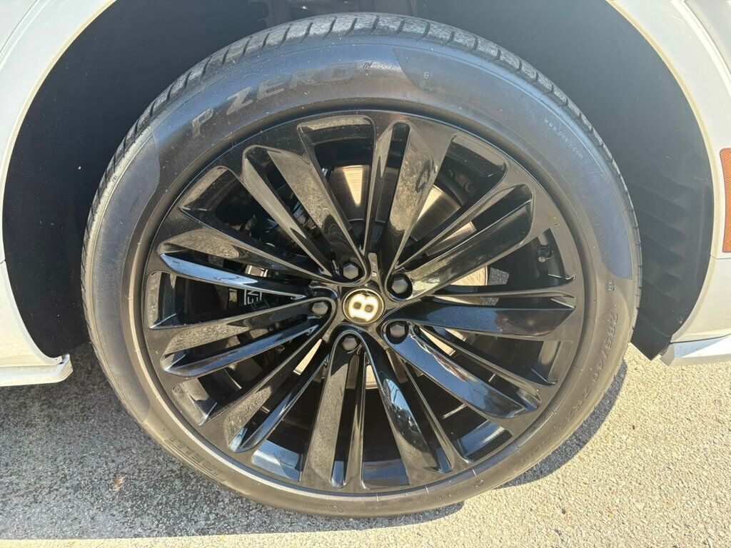 2020 Bentley Bentayga Speed AWD/Heated&Cooled Seats/Carbon Fiber Inlays/Pano Roof/NAV - 22921568 - 10