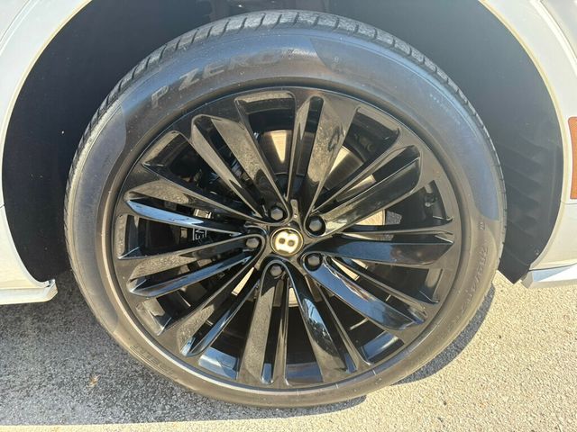 2020 Bentley Bentayga Speed AWD/Heated&Cooled Seats/Carbon Fiber Inlays/Pano Roof/NAV - 22921568 - 10