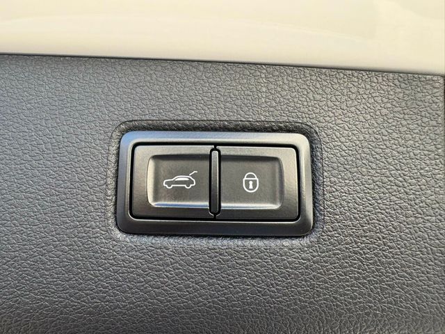 2020 Bentley Bentayga Speed AWD/Heated&Cooled Seats/Carbon Fiber Inlays/Pano Roof/NAV - 22921568 - 28