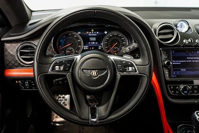 2020 Bentley Bentayga V8 AWD - 22975444 - 15