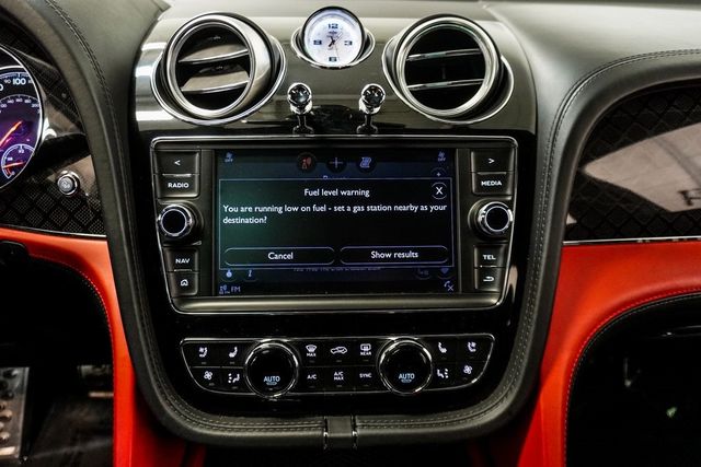 2020 Bentley Bentayga V8 AWD - 22975444 - 28