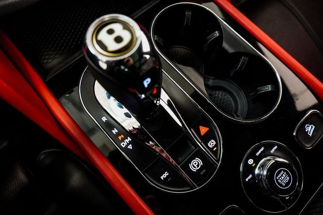 2020 Bentley Bentayga V8 AWD - 22975444 - 29