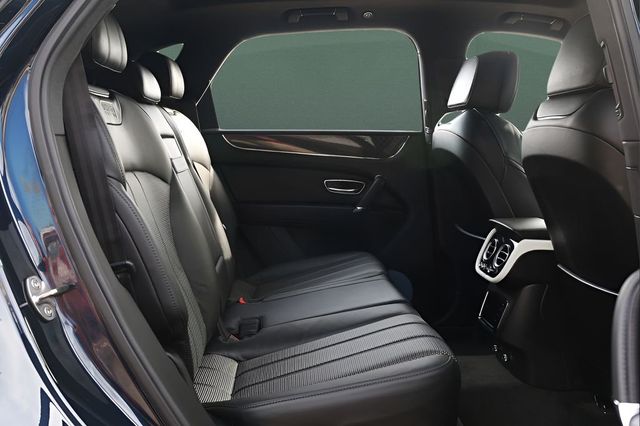 2020 Bentley Bentayga V8 AWD - 22980236 - 14