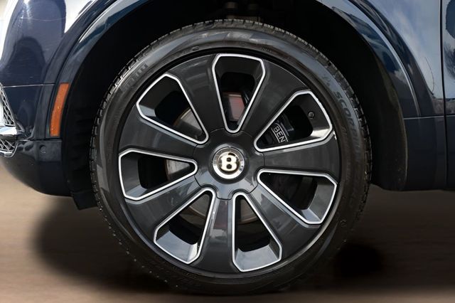 2020 Bentley Bentayga V8 AWD - 22980236 - 30