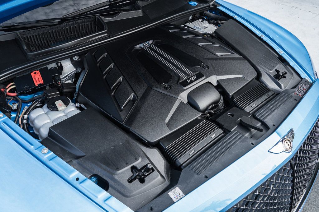 2020 Bentley Bentayga V8 photo 39