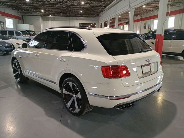 2020 Bentley Bentayga V8 AWD Clean Carfax Florida SUV - 23070787 - 2