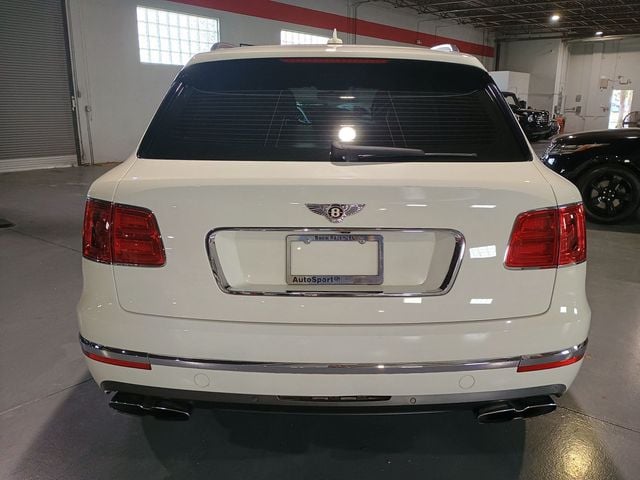 2020 Bentley Bentayga V8 AWD Clean Carfax Florida SUV - 23070787 - 3