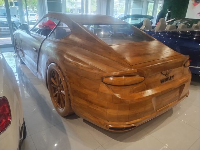2020 Bentley Continental 1to1 Scale Bentley Continental GT Wooden Display Model - 22877825 - 2