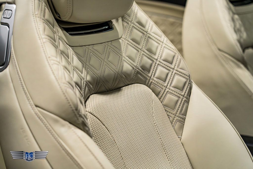 2020 Bentley Continental GTC V8 - 23100705 - 25