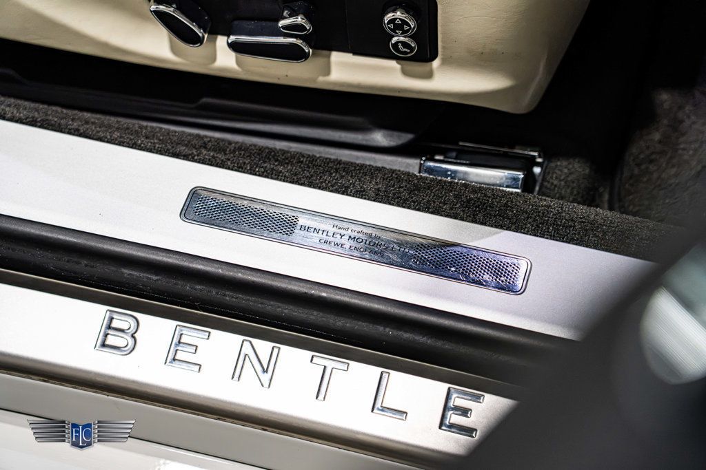 2020 Bentley Continental GTC V8 - 23100705 - 38