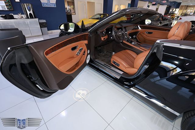 2020 Bentley Continental GTC V8 Convertible - 22976535 - 13