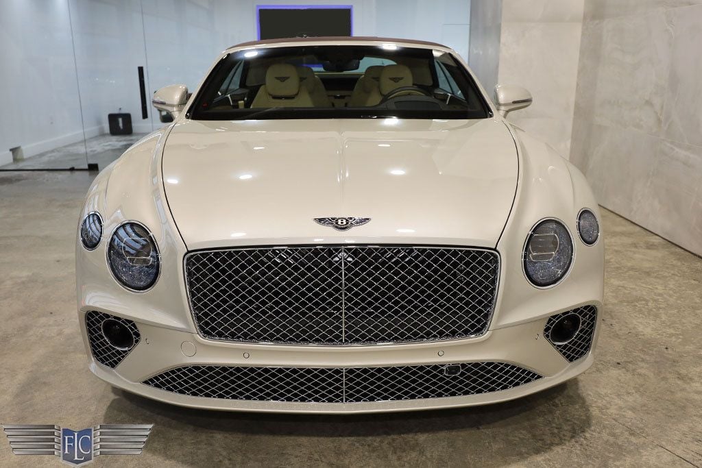 2020 Bentley Continental GTC V8 Convertible - 22745514 - 8