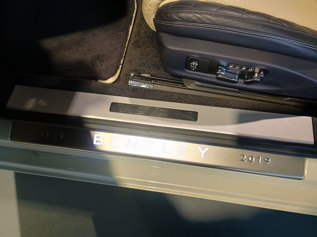 2020 Bentley Continental GT First Edition Convertible 1 Owner Clean Carfax - 22976981 - 13