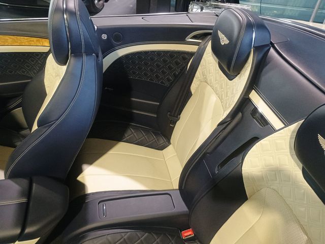 2020 Bentley Continental GT First Edition Convertible 1 Owner Clean Carfax - 22976981 - 27