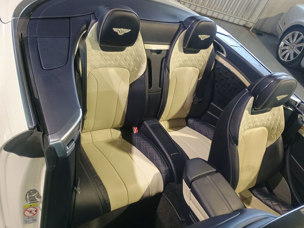 2020 Bentley Continental GT First Edition Convertible 1 Owner Clean Carfax - 22976981 - 29